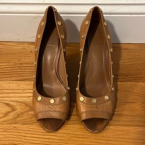 Tory Burch peep toe wedges - W10